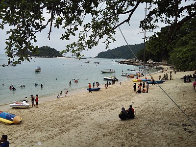 pantai teluk nipah pulau pangkor